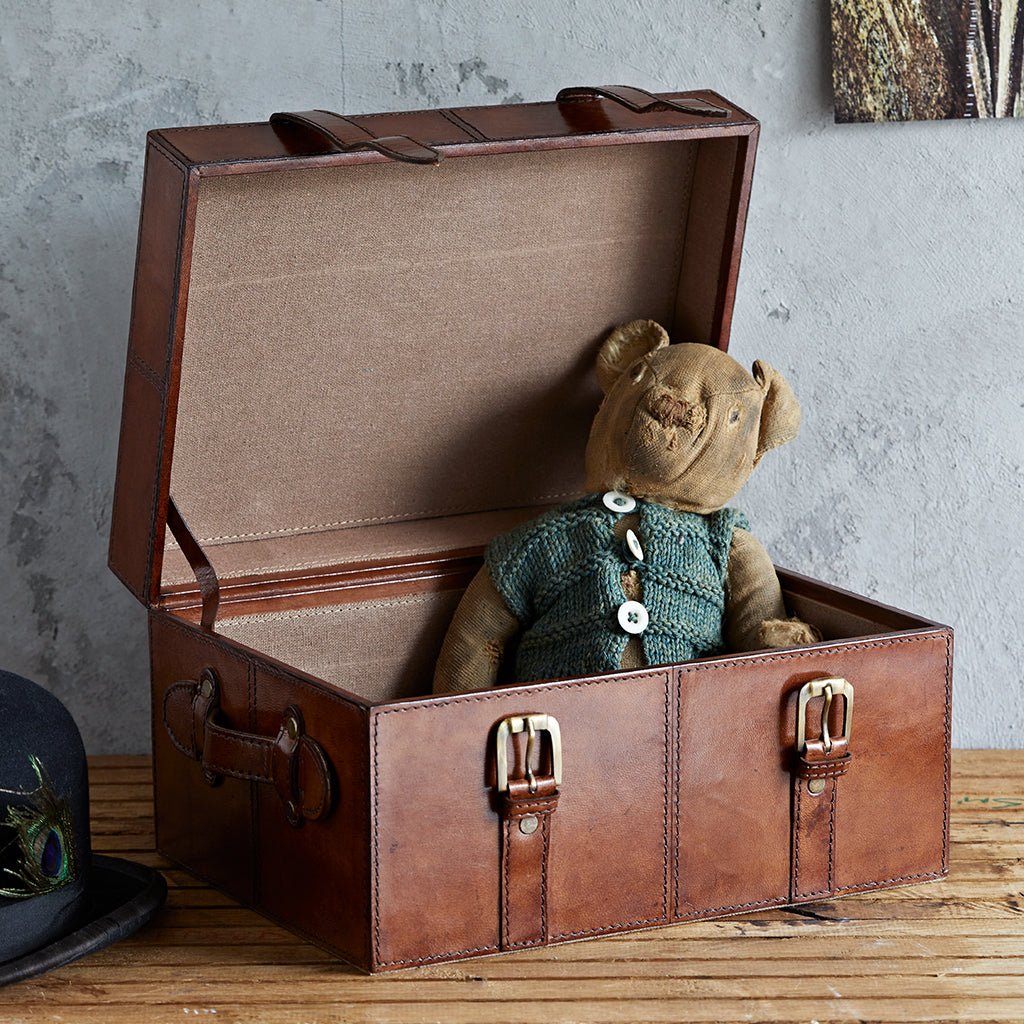 Leather Keepsake Trunk - Image 3