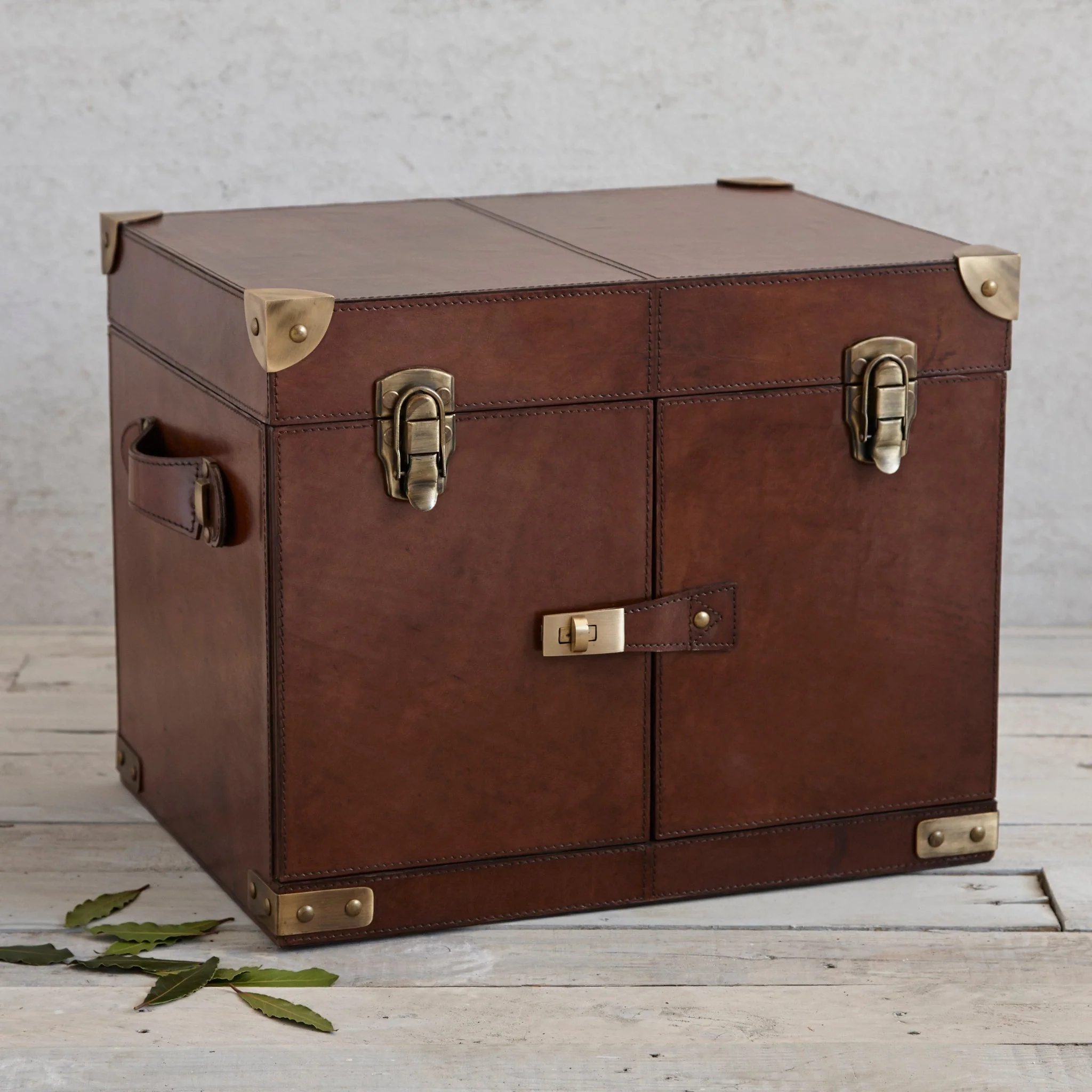 Leather Drinks Case - Includes Bar Tools - Image 3