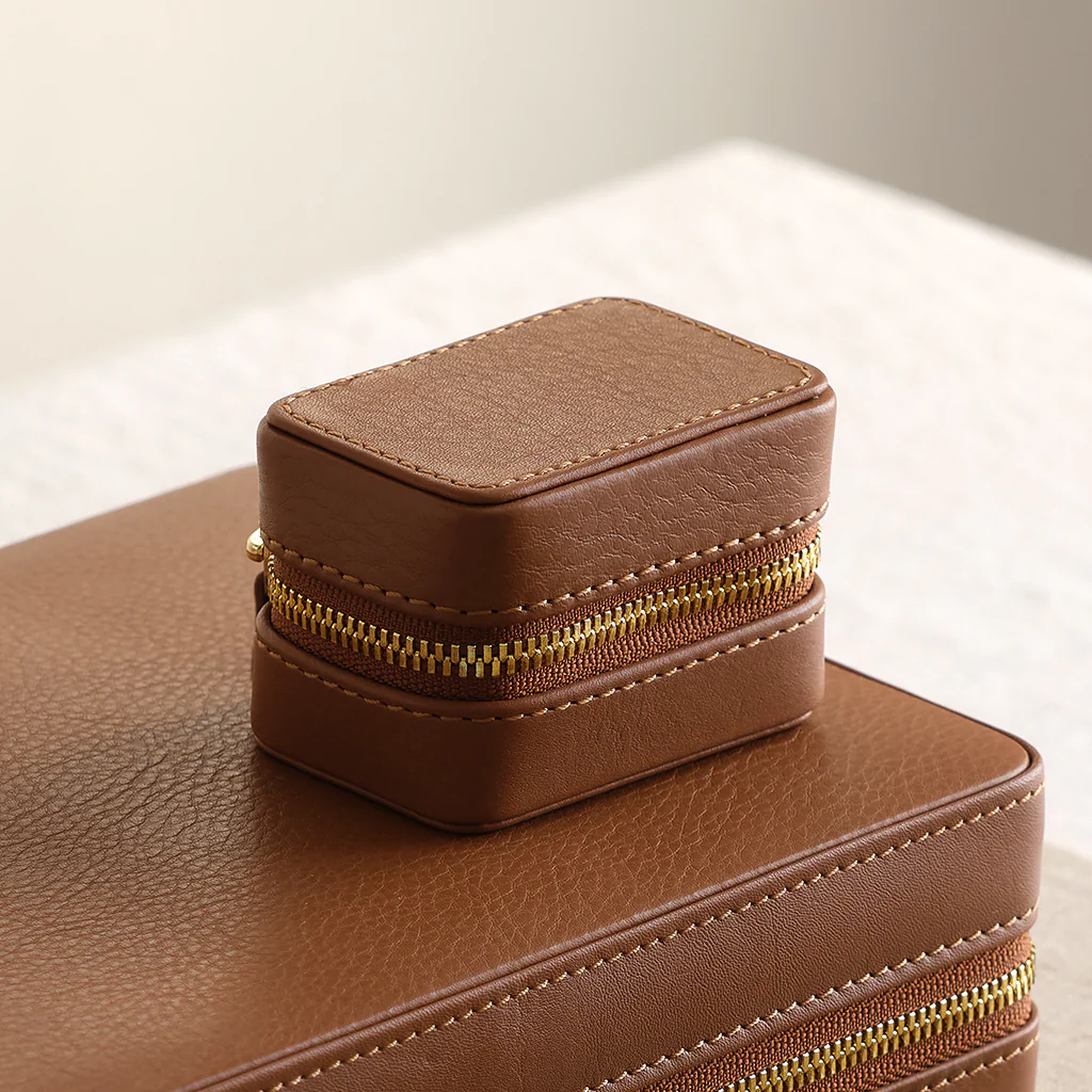 Mini Leather Travel Jewellery Case - Image 2
