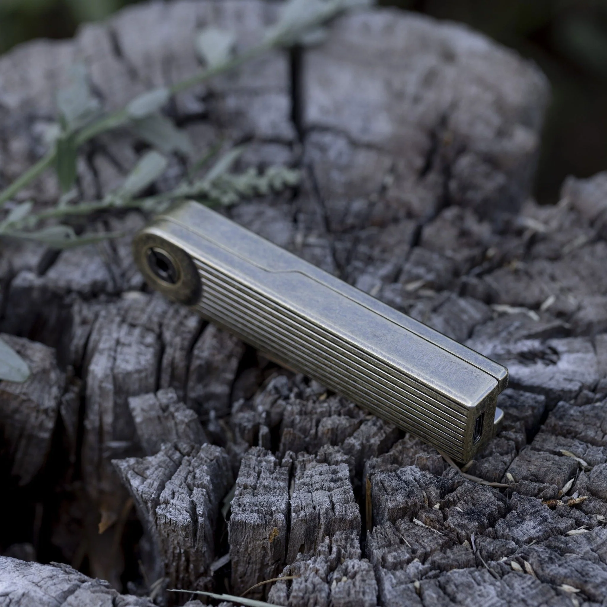Pivot Arc Lighter - Brass - Image 3