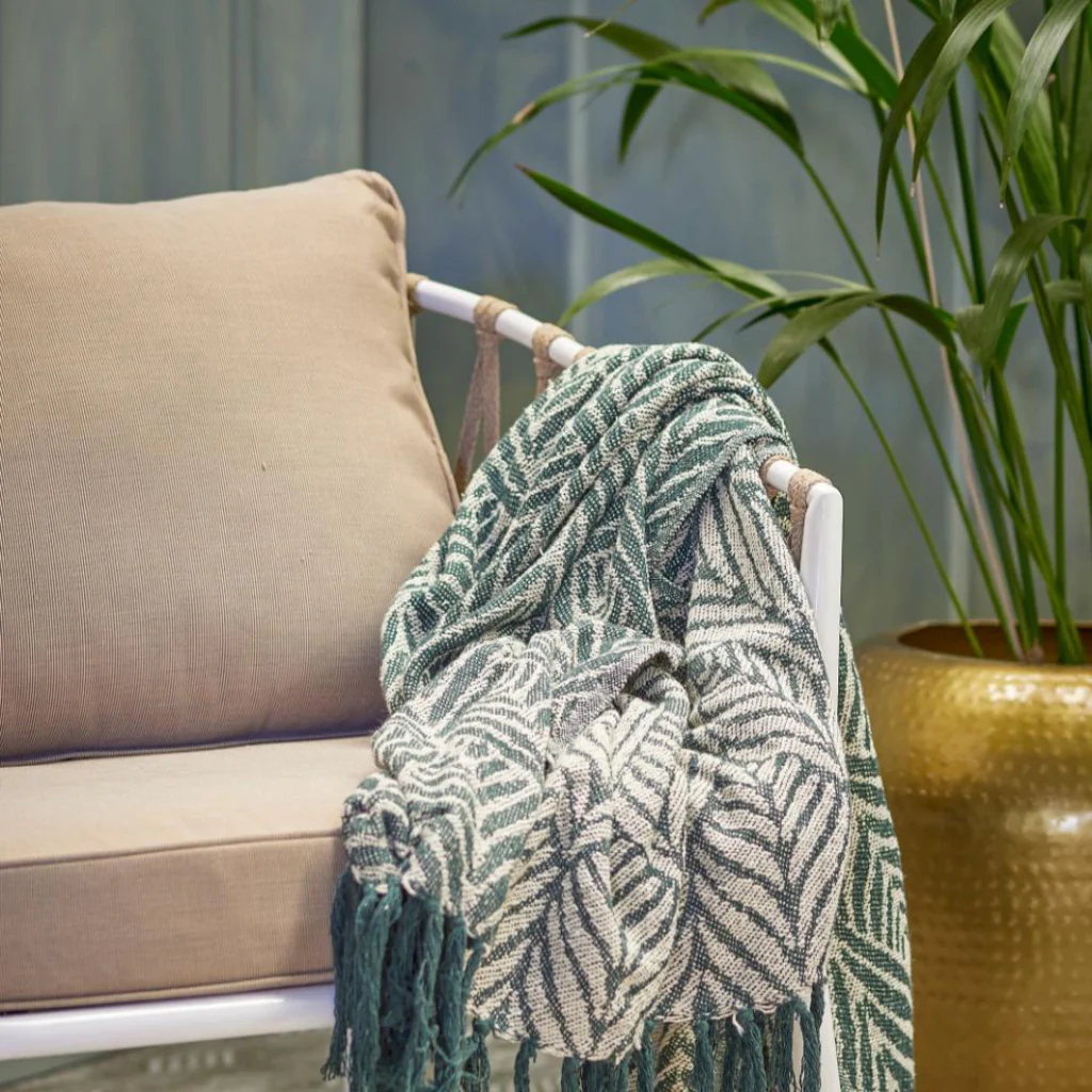 Ugento Throw - Green - Image 2